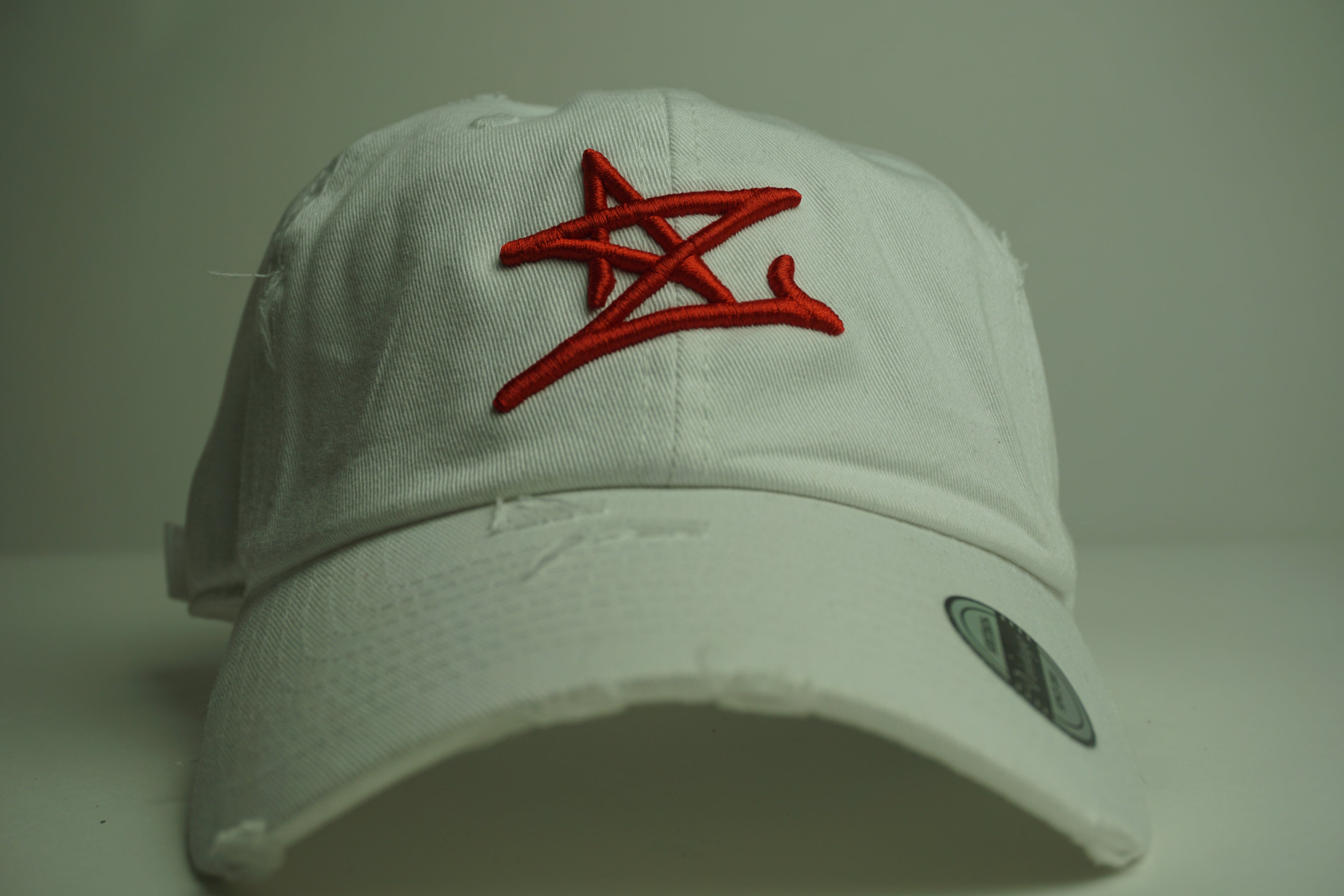 DOMINICAN STAR CAP