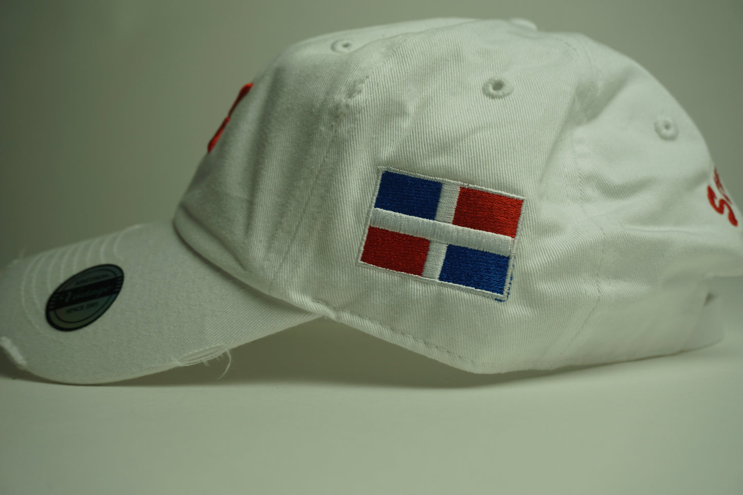 DOMINICAN STAR CAP